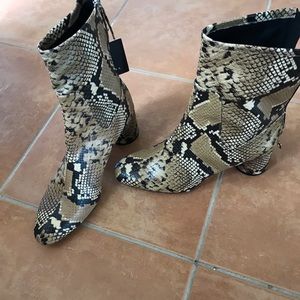 Zara boots